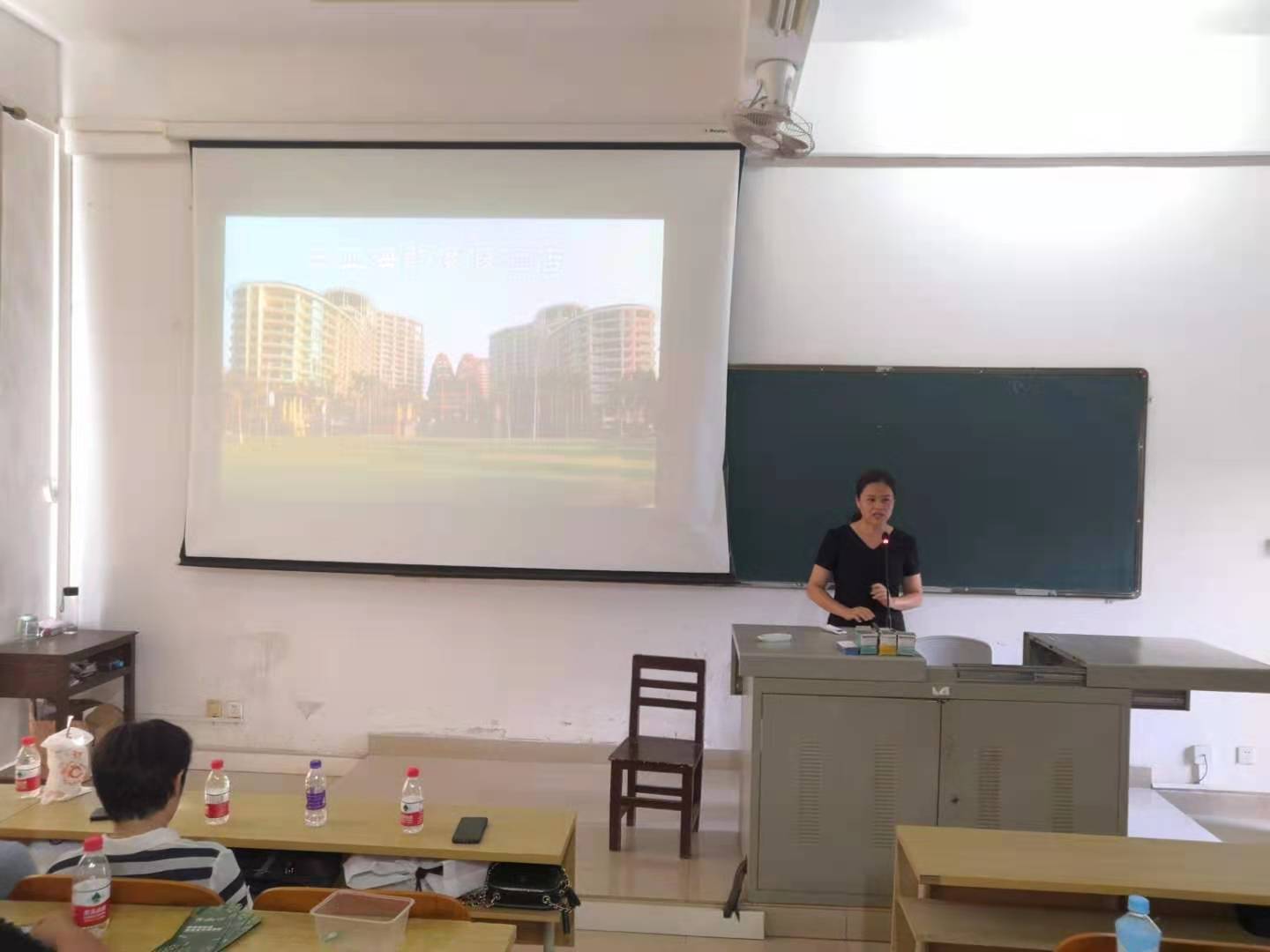 1621999782863098.jpg 1621999782863098.jpg