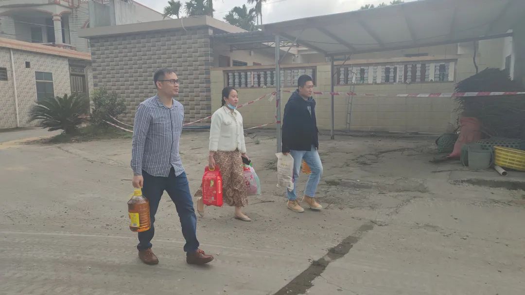 1646900585161759.jpg bfd42fd5631dd6dc15b8b6364df5edfc.jpg